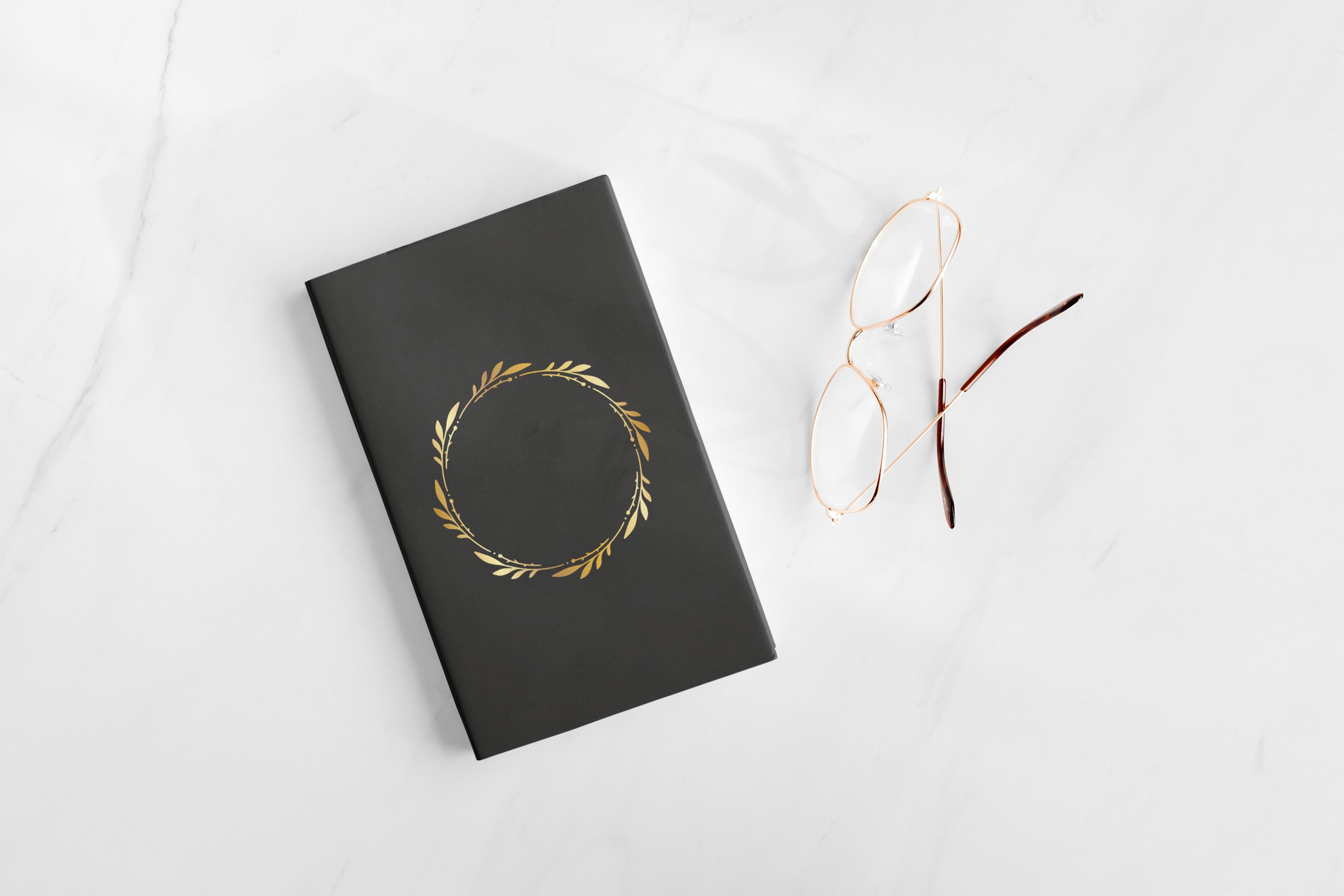Gold monogram frames bundle. Round signs collection PNG. 3