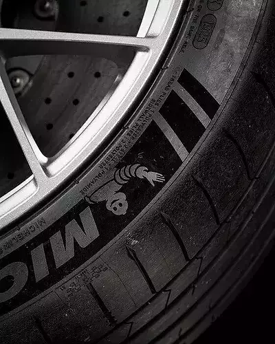 MICHELIN Pilot Sport S 5  275 35 R20 3D model 2